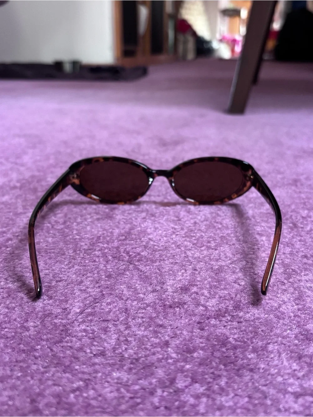 Tortoiseshell Oval Sunglasses - Brown Lenses